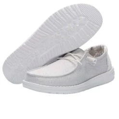 Wendy Stretch - Sparkling White -Heydude Shoes 121410161 WENDY STRETCH SPARKLING WHITE 03 8f9d591c b6b5 4e86 addc 3808208899a3