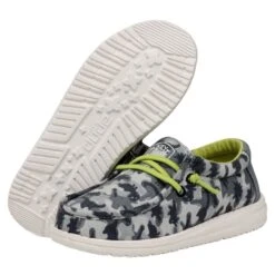 Wally Youth Camodino - Blue 10 Wally Youth Camodino - Blue -Heydude Shoes 40043 425 WALLYYOUTHCAMODINO BLUE PAIRBOTTOM