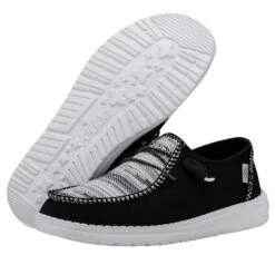 Wendy Boho Blanket - Zion Black 10 Wendy Boho Blanket - Zion Black -Heydude Shoes 40056 0WG WENDY BOHO BLANKET ZION BLACK LEFT 3