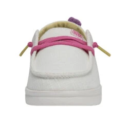 Wendy Youth Rise - Crochet Flower 11 Wendy Youth Rise - Crochet Flower -Heydude Shoes 40107 1JL WENDYYOUTHRISE CROCHETFLOWER LEFTFRONT