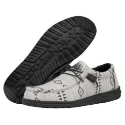 Wally - Shades Grey 10 Wally - Shades Grey -Heydude Shoes 40361 030 WALLYSHADES BLACK PAIRBOTTOM