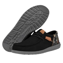 Wally Funk Oasis - Black -Heydude Shoes FW23 M 40397 001 WALLY FUNK OASIS BLACK LEFT PAIROUTSOLE